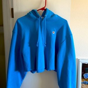 CHAMPION Light Blue Cropped Hoodie